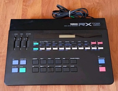 YAMAHA RX15 Digital Rhythm Programmer Drum Machine