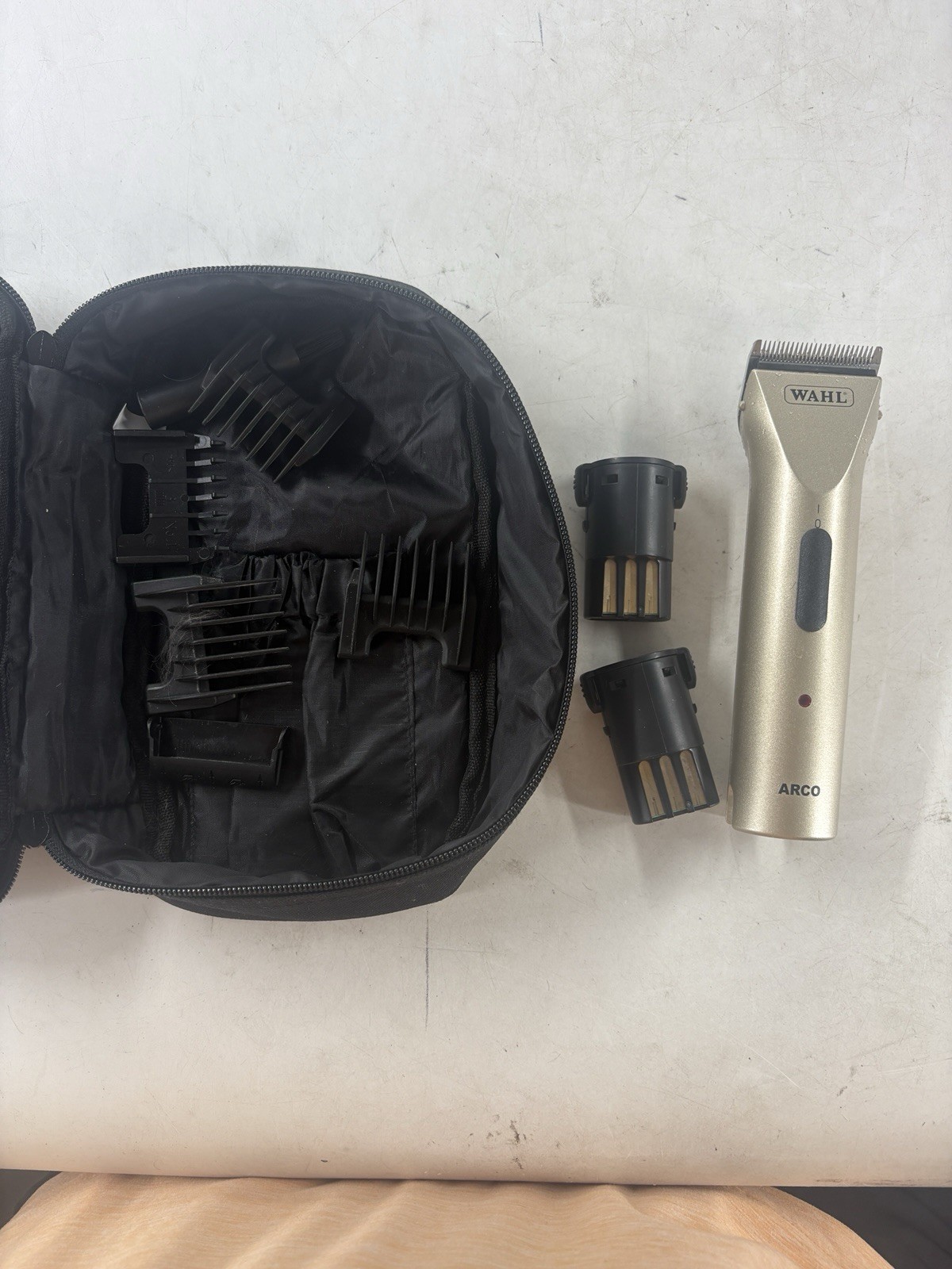 Wahl Professional Animal Horse Cat Dog Arco SE Cordless Work