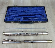 Gemeinhardt 2SP Student Flute with Case Blue Lined Elkhart Indiana READ