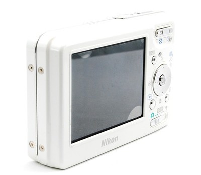Nikon COOLPIX S3 6.0MP Digital Camera - Ivory white for sale