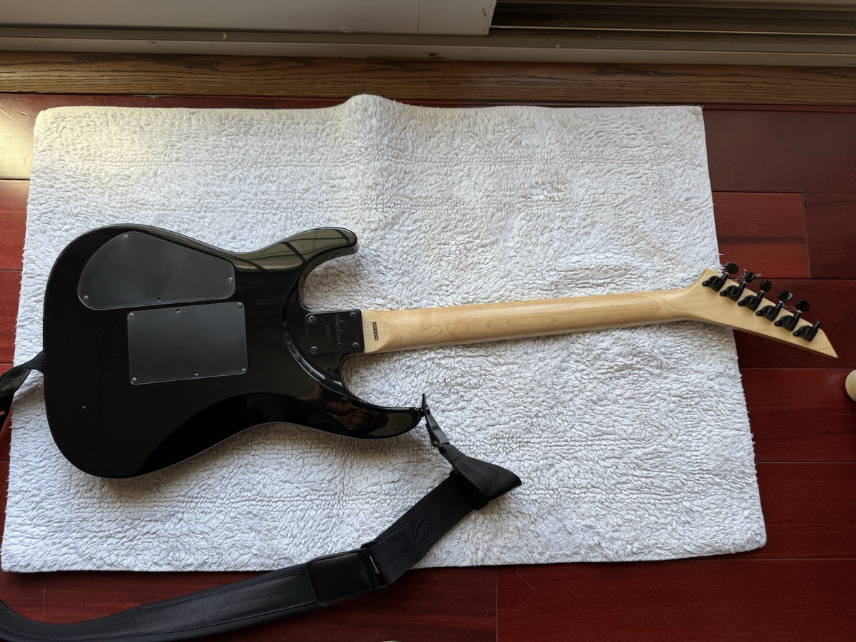 Jackson DKMG Dinky Black Made in Japan EMG-HZ Pickups Arch top