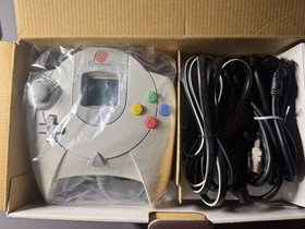 SEGA Dreamcast HKT-3020 NTSC-U OEM Tested Console Bundle Sonic Adventure VMU