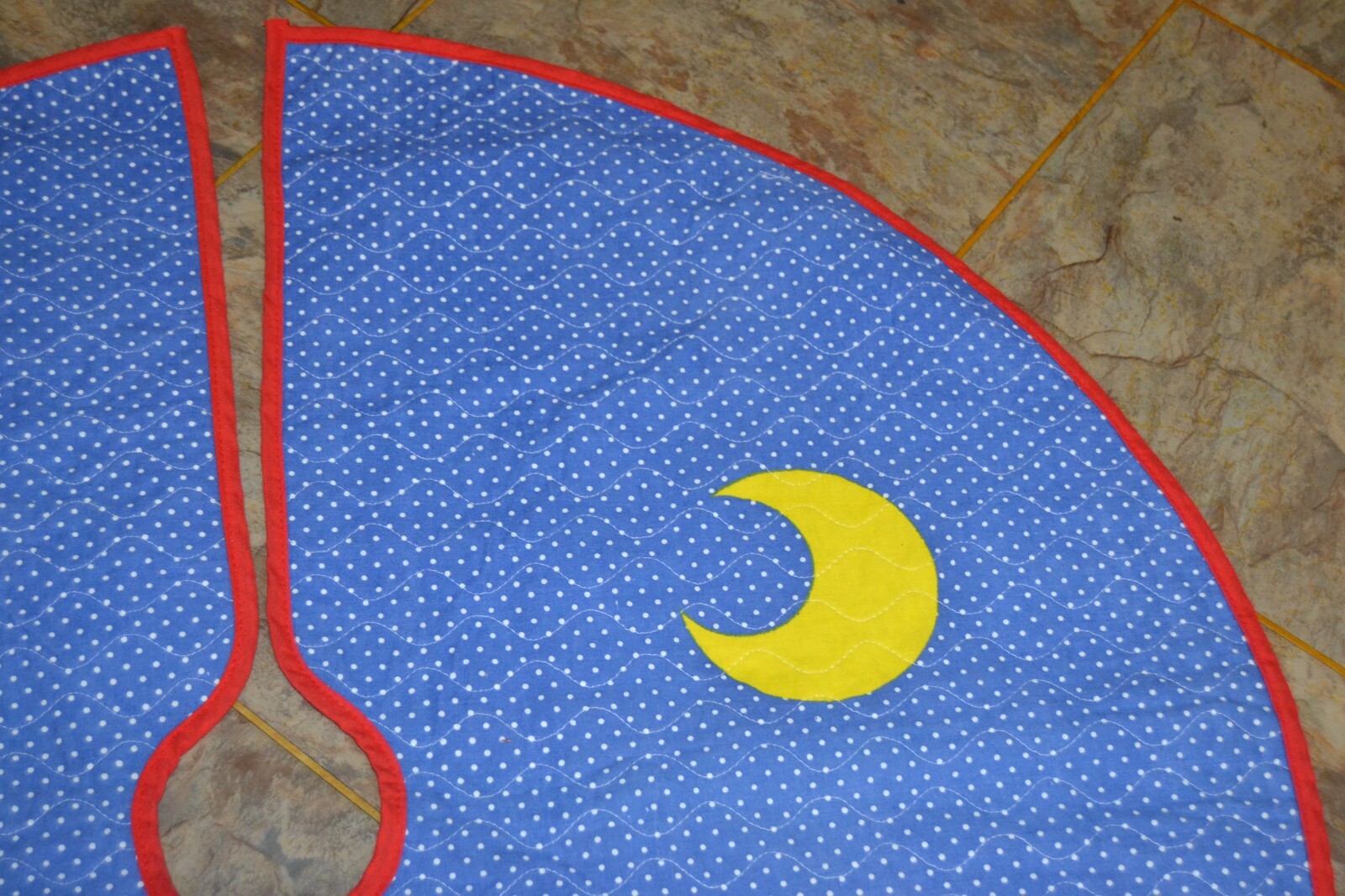 Christmas Tree Skirt Santa flying in his sleigh and Reindeer eBay