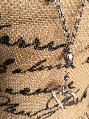 Collana CA Studio perle in argento sterling con cuore in argento fine 32" - Foto 5 di 12