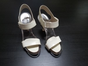white patent leather heels