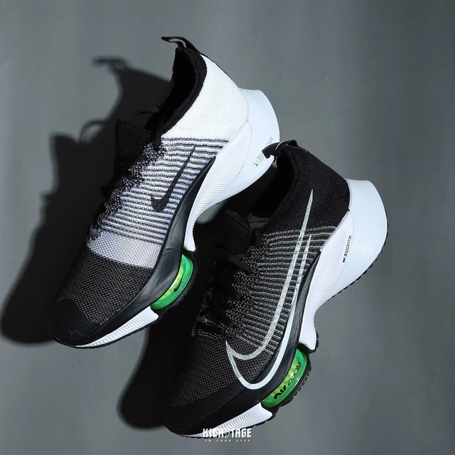 nike air zoom classic