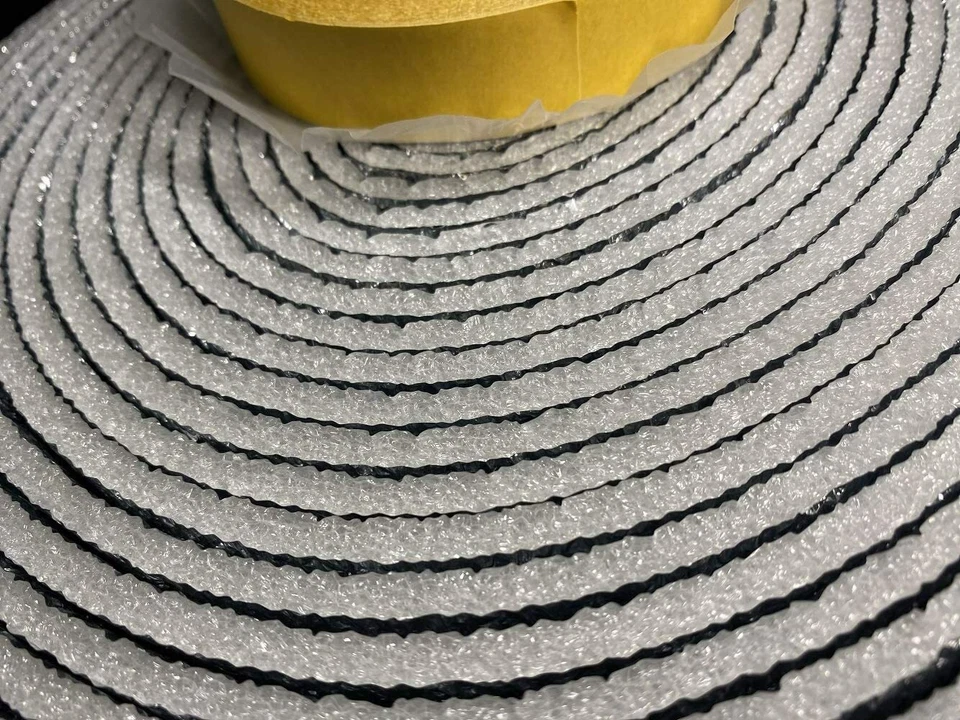 SmartGARAGE - Reflective Garage Door Insulation Kit .  - Image 3 of 4