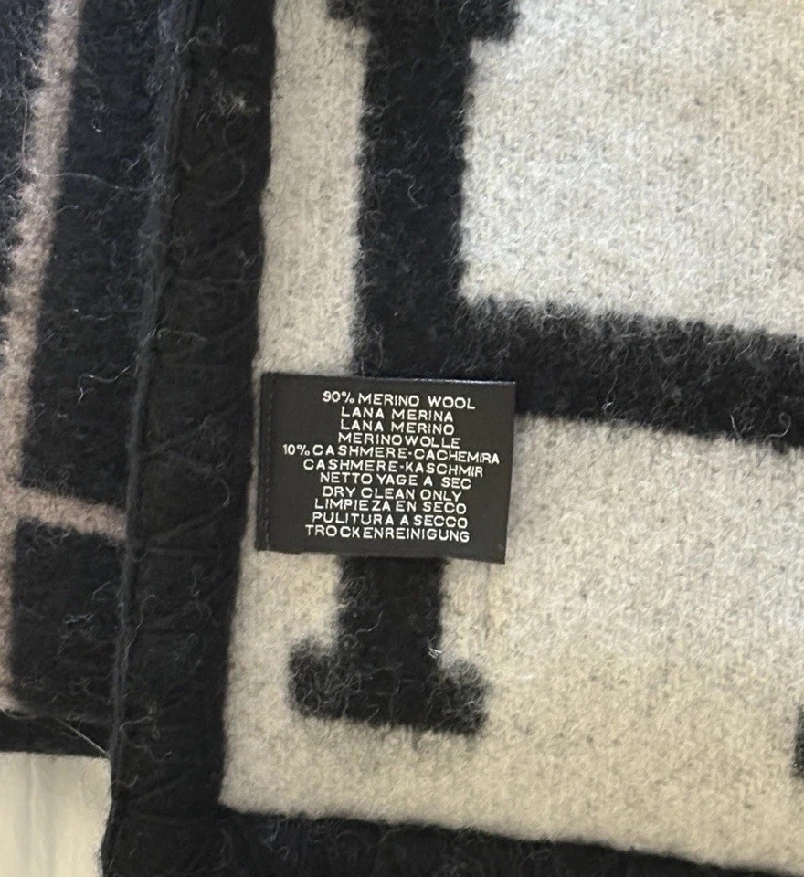 Manta Hermes Lana Cachemira Avalon Nueva | Écru/Gris Foncé (Negro/Blanco) Foto 4 de 4