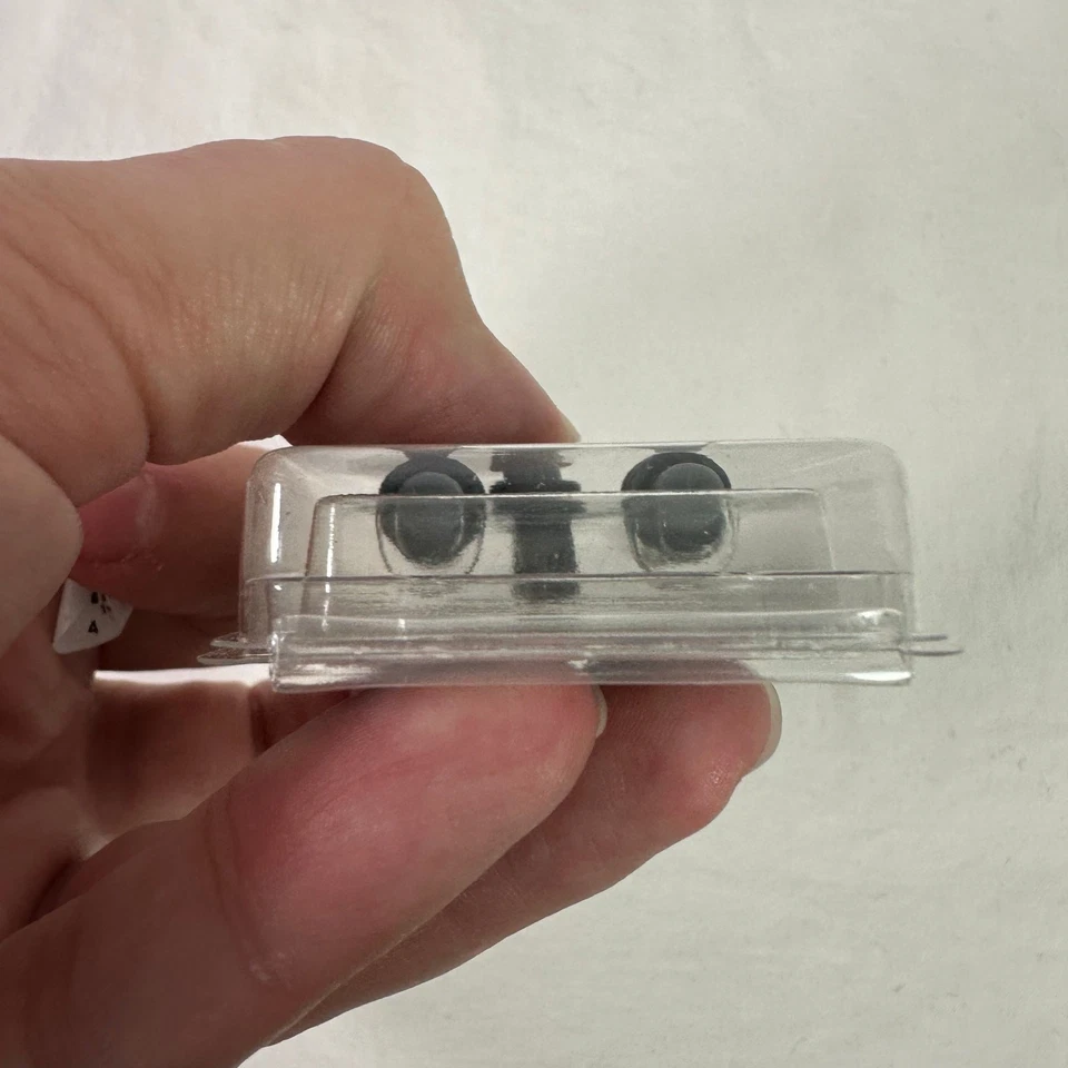 Metales mórbidos NUEVO 4g Negro Acrílico Lóbulo de Oreja Picos y Tapones Conjunto Joyería Corporal Foto 2 de 4