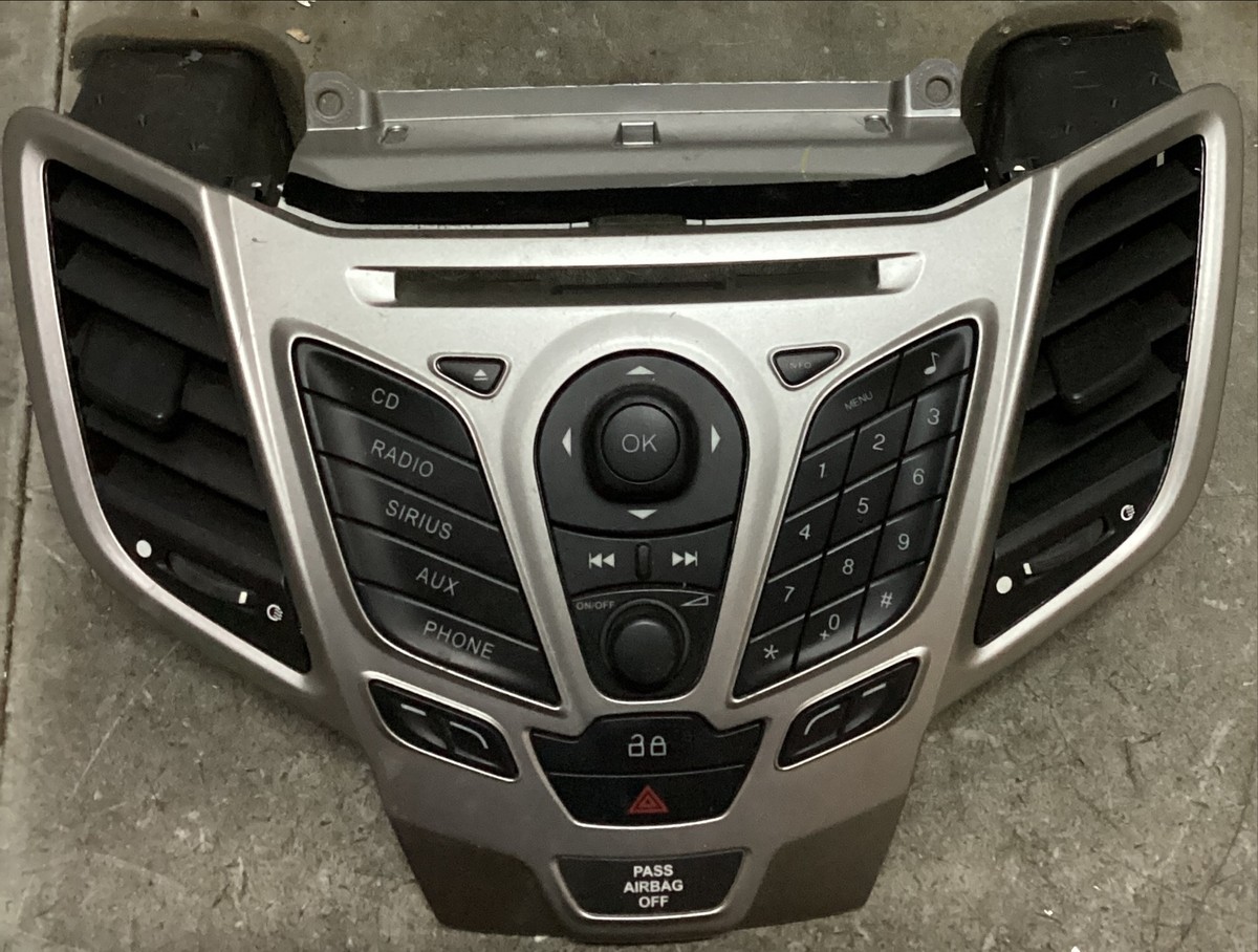 13 FORD FIESTA RADIO STEREO FACEPLATE FACE PLATE CONTROL PANEL