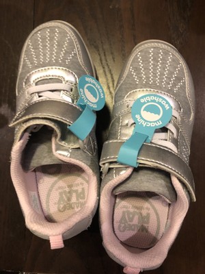 stride rite avery sneaker