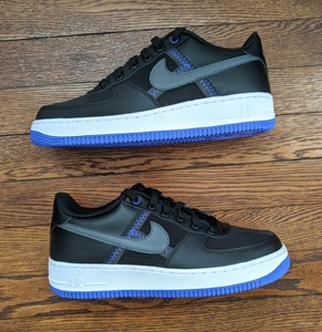 air force 1 lv8 black and blue