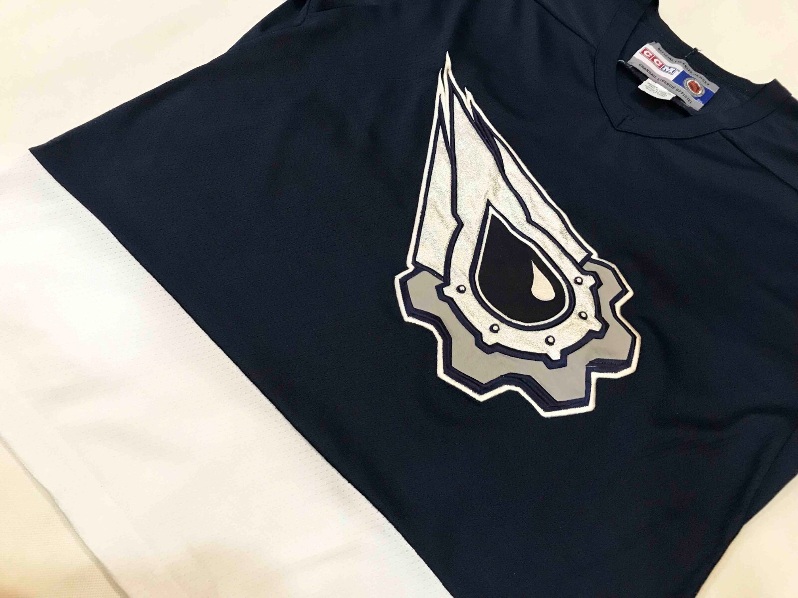CCM Edmonton Oilers Oil Drop NHL Hockey Jersey Adult M Navy Blue Sewn