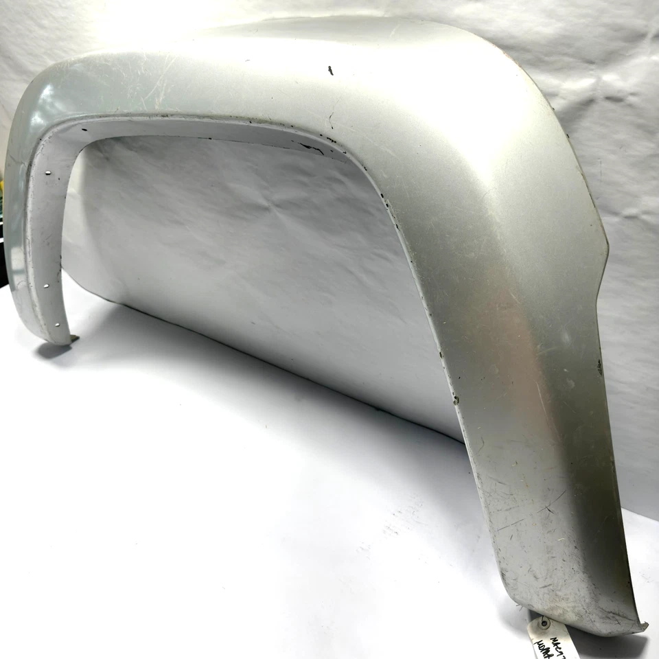 Оригинальный молдинг для переднего левого крыла Jeep Liberty 2002–2004 годов выпуска 5GH01TZZAG - Изображение 4 из 4