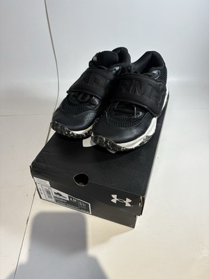 Under Armour UA GS Zone BB 2 Shoes Youth Size 4.5 Black With Box