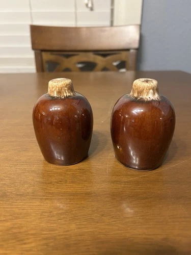 Vintage HULL Pottery Salt & Pepper Shakers Brown Drip Glaze Oven Proof USA