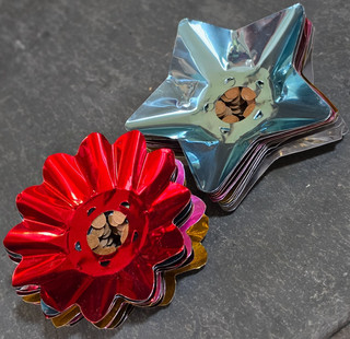 Lot 26 vtg Aluminum Christmas Light Reflectors Star Flower Tin Foil Mid Century