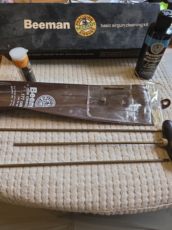 Vintage BEEMAN BASIC AIRGUN CLEANING KIT cat. no. 9074 (S1-3 Q6028