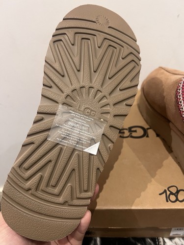 UGG Tasman (Tazz) Slipper Shoes chestnut colour Size UK6 EU39 NEW BOX - Picture 5 of 8