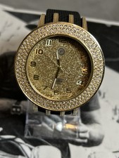 Stunning Vintage Women s Gold Tone Techno Pav...