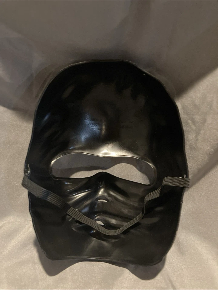 Máscara ninja de plástico duro azul y negro Greenbrier Int'l correa elástica Foto 4 de 4