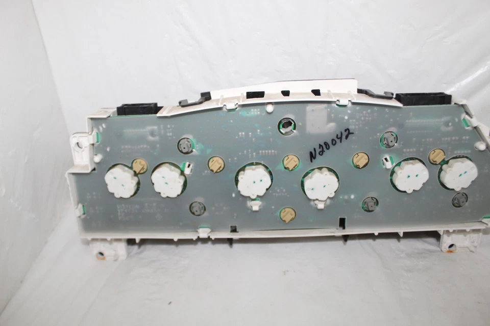 Speedometer Instrument Cluster 2005 Ford E350 Van Gauges DIESEL 279,536 Miles - Image 2 of 4