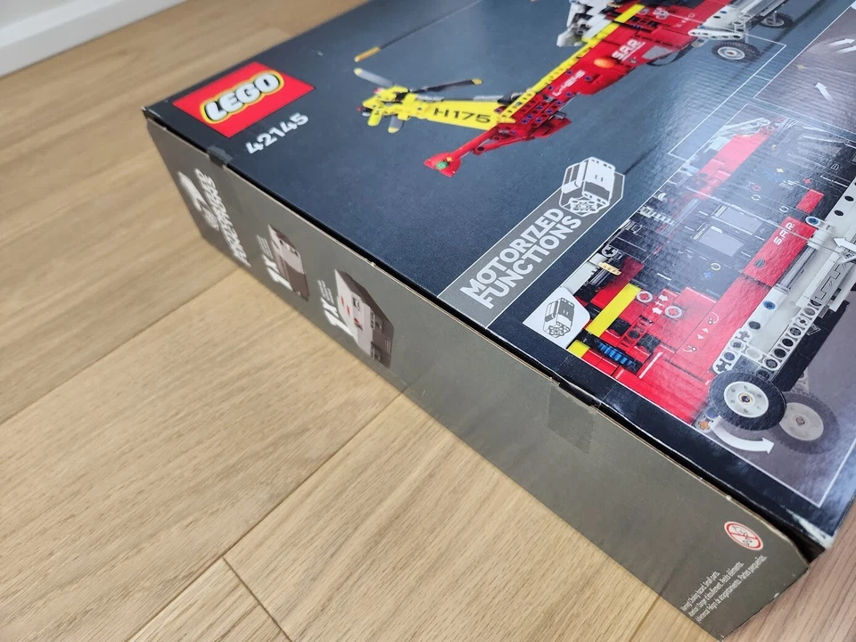 Lego Technic Airbus H175 Rescue Helicopter | 42145 | Brand New | Fast Shipping - Image 4 of 4