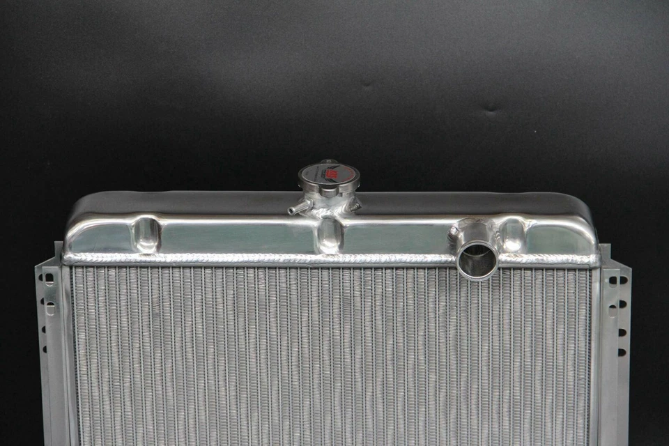 Radiador de aluminio de 3 filas para Ford Falcon Mustang 1967 68 69 1970 20" núcleo KKS339 Foto 4 de 4