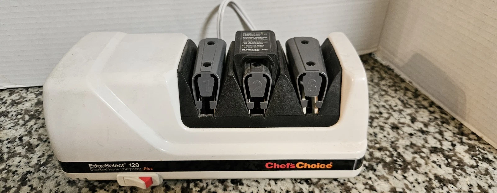 Chefs Choice Edgeselect 120 Knife Sharpener Seems Unused Tested Works Great
Opens in a new window or