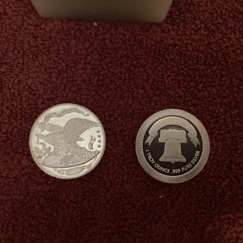 2- Uncirculated Liberty 1 oz .999 Silver Round - 2 coins