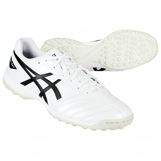 ASICS Soccer Shoes DS LIGHT CLUB TF WIDE 3E 1103A112 White ASICS Soccer Shoes DS LIGHT CLUB TF WIDE 3E 1103A112 White
