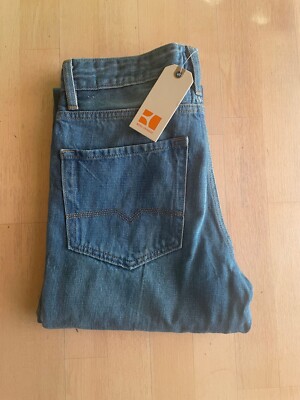 2. Jeans Hugo Boss Men Orange31, paint