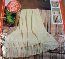 LASETTA Irish Candlewick Afghan Kit 1986 New in Opened 38” X 66” Finished Size