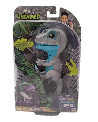 Untamed Raptor by Fingerlings - Fury (Blue) Interactive Dinosaur - Discontinued