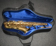 DOLNET Tenor Saxophone – Made in France – Serial #35349 C (Circa 1960s)