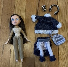 Bratz Wintertime Wonderland Dana Doll Mga Clothing