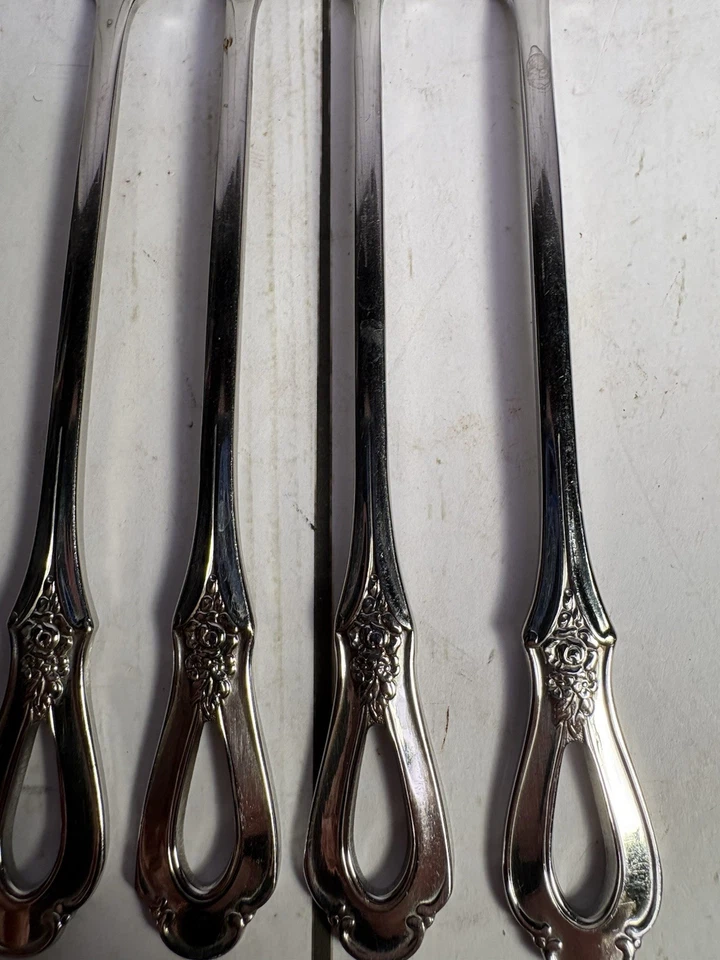 "Juego de 4 tenedores de cóctel de acero inoxidable Oneida Silver Toujours de 6"" con marca de cubo brillante EE. UU." Foto 3 de 4