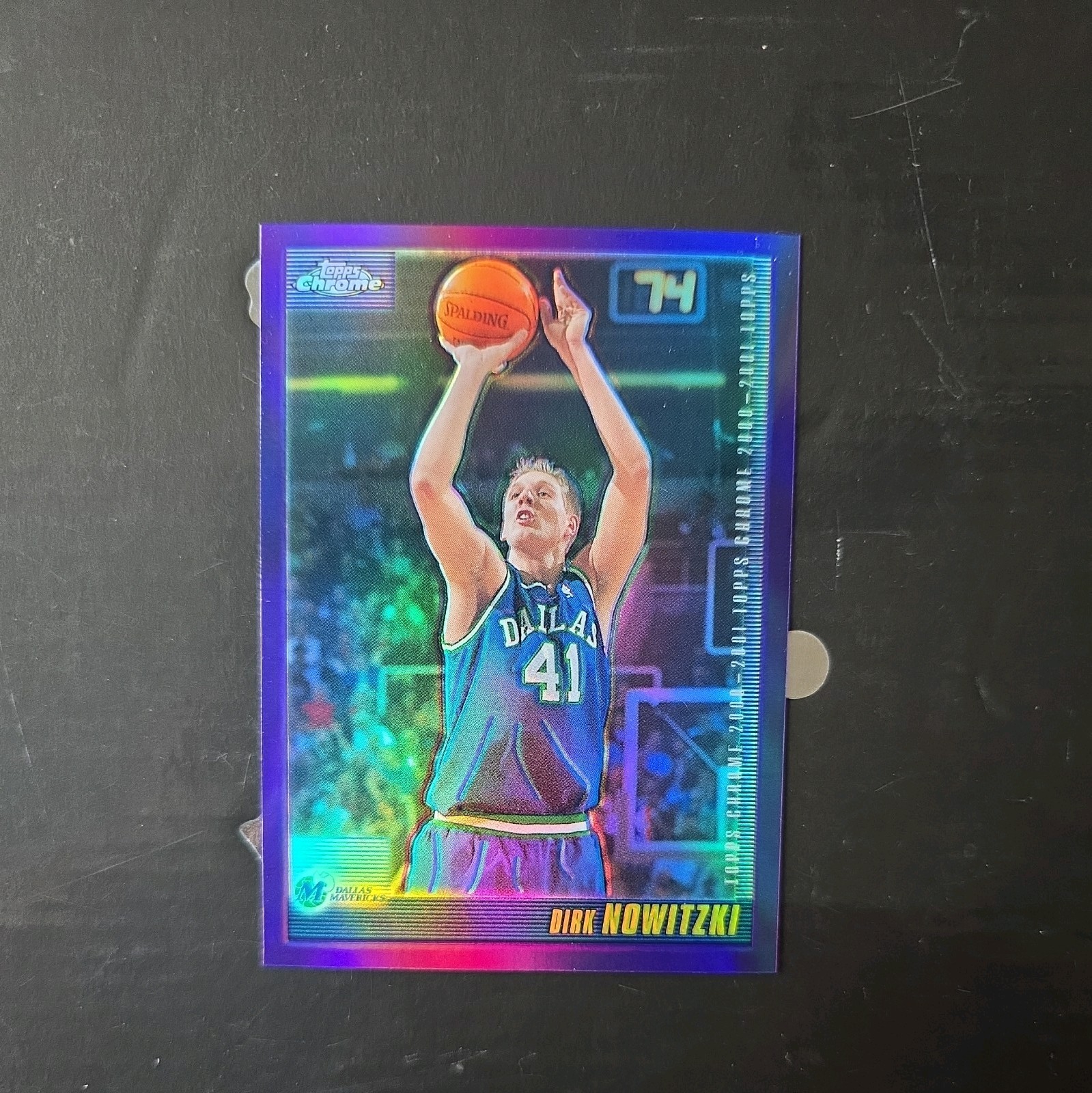 2000-01 Topps Chrome - Dirk Nowitzki #13 Refractor Dallas Mavericks