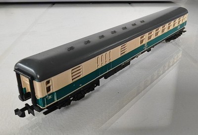 Minitrix 3117 - Personenwagen D-Zug-Gepäckwagen der DB beige-blau - OVP N #106