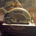 DeWalt XR DCS570 20V Circular Saw 7 1/4 Cordless Circular saw (Tool Only) — photo 3