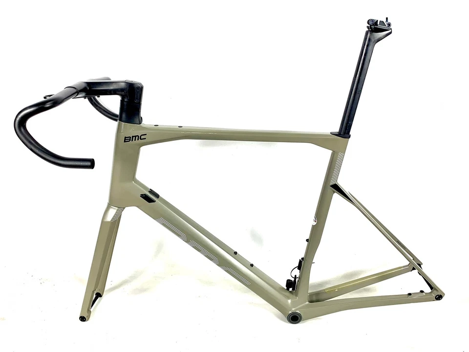 Cuadro BMC Roadmachine 01 2023 DOS carbono tamaño: 61 cm (usado) Foto 2 de 4