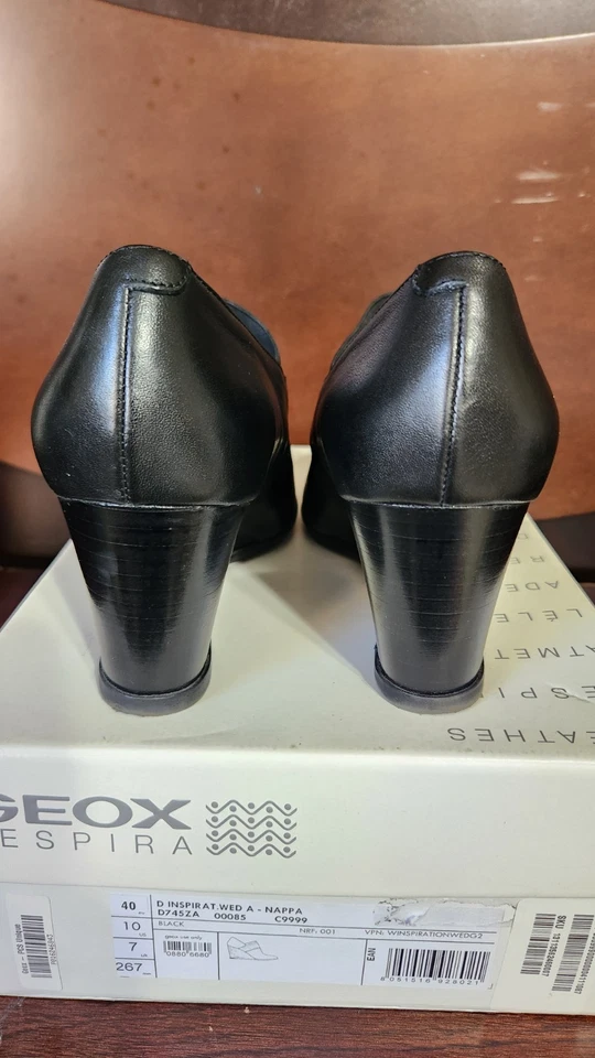 Zapatos de salón de vestir Geox para mujer D Inspiration con cuña A, negro napa con caja talla 10 Foto 3 de 4