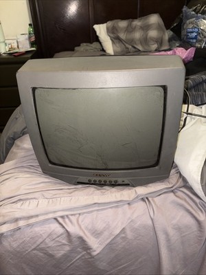 Sanyo DS13390 13.5 Inch Retro Gaming CRT TV-No Remote-Tested/Works