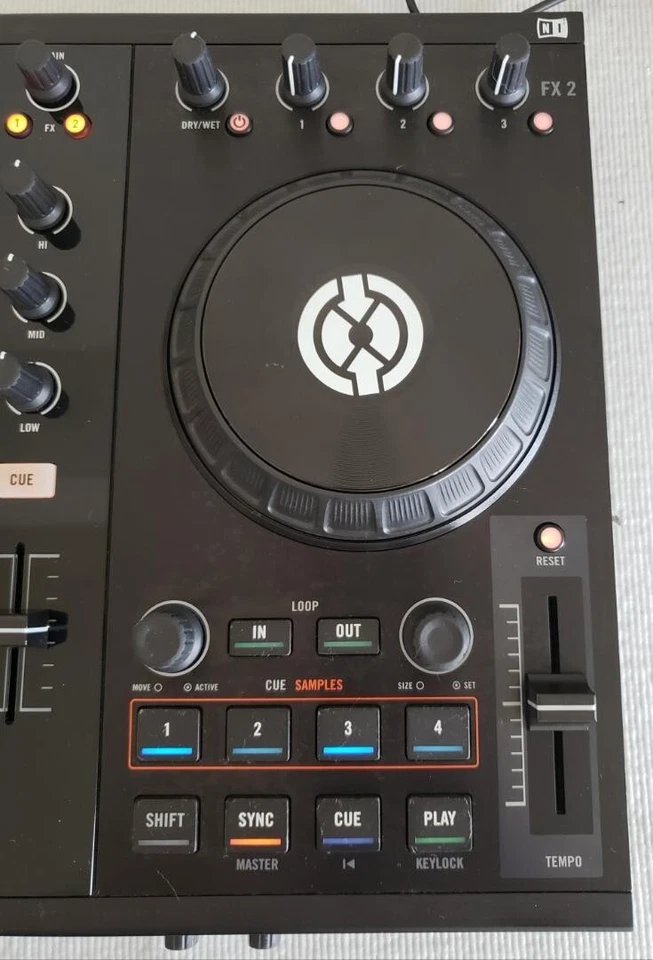 Native InstrumentsTraktor kontrol s2 DJ Controller - Bild 4 von 4