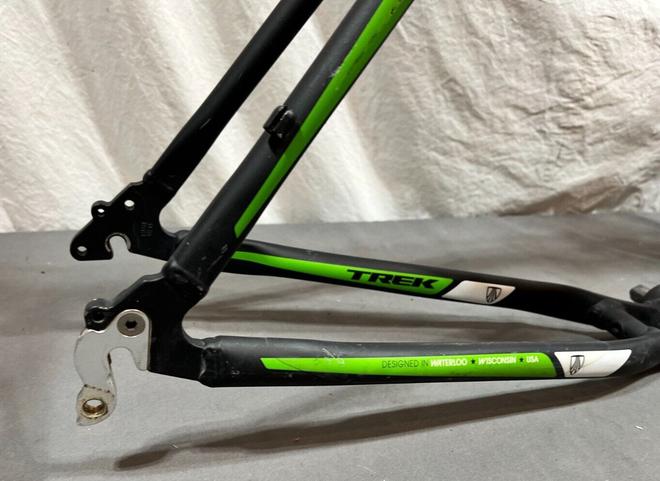 trek three series 3500