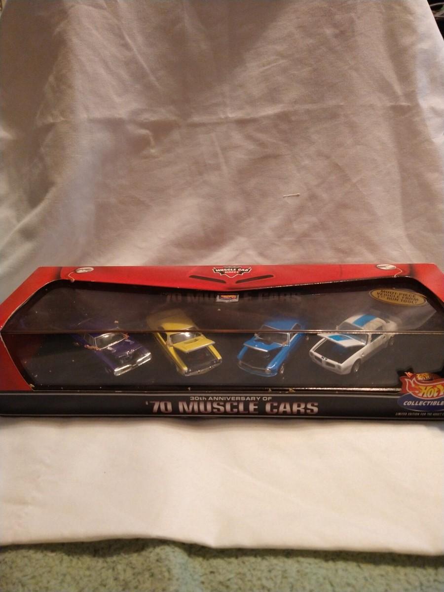 Hot Wheels 30th Anniversary of '70 Muscle Cars in Case | eBay