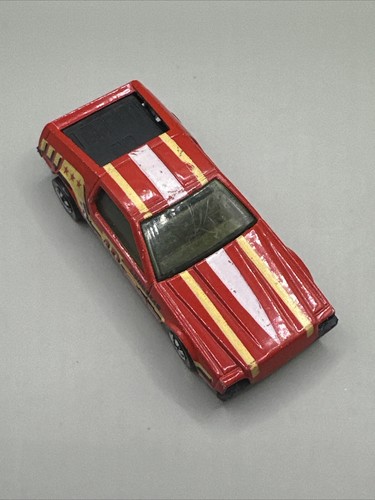 Vintage 1979 Hot Wheels Delorean Goodyear Gran Turismo black Interior Loose - Picture 10 of 13