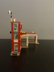 LEGO CITY: Fire Station (60004) Used with Instructions. No Box