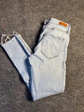 Abercrombie & Fitch Jeans Women's 2R Blue Denim Harper Low Rise Ankle Raw Hem