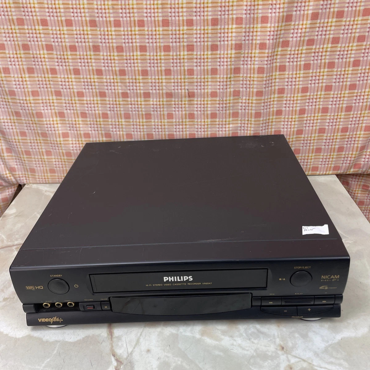 MAGNÉTOSCOPE LECTEUR CASSETTE VHS PAL PHILIPS VR 570 + TÉLÉCOMMANDE MAGNÉTOSCOPE LECTEUR CASSETTE VHS PAL PHILIPS VR 570 + TÉLÉCOMMANDE